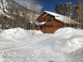 Frisco Cedar Cabin